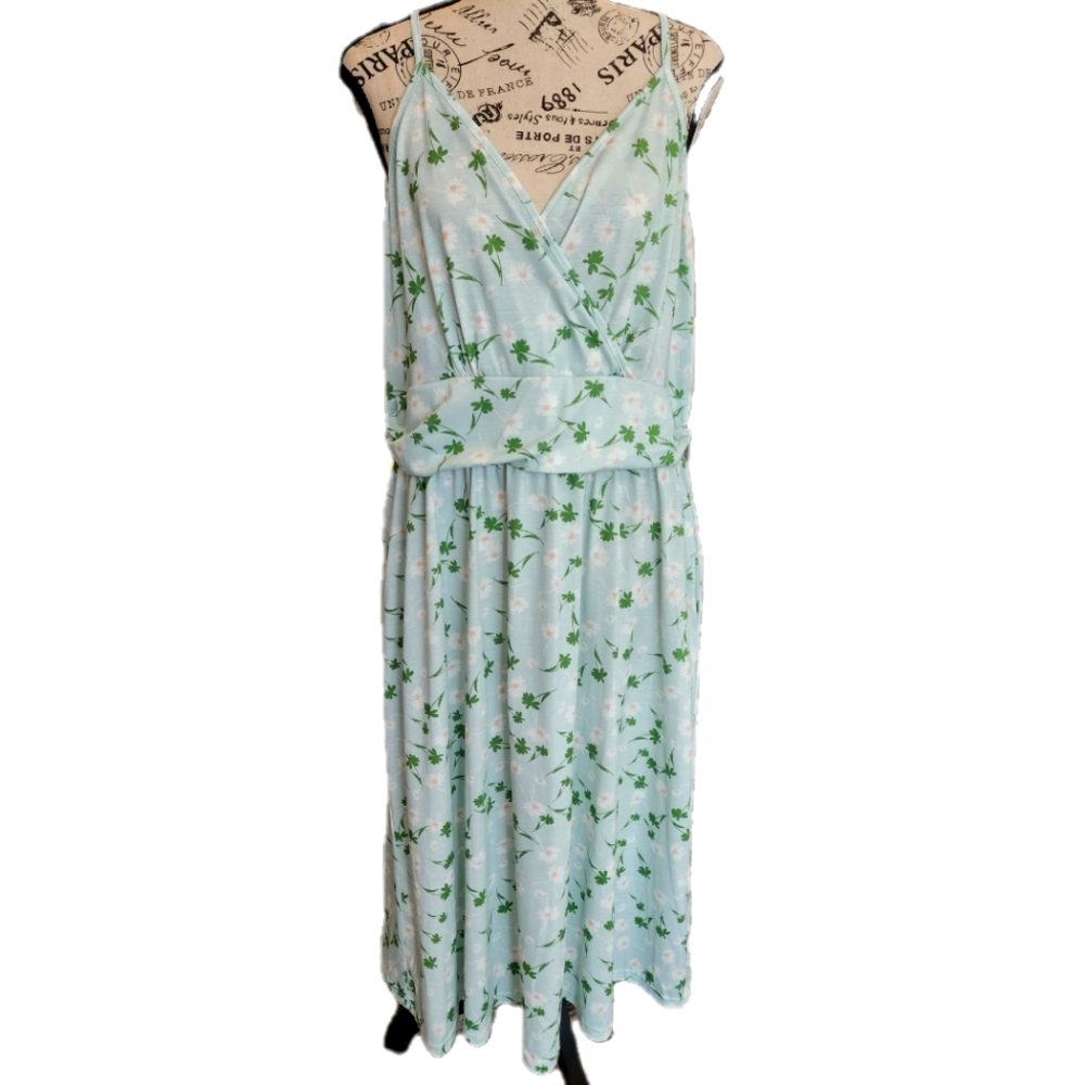 Springtime Spaghetti Strap Dress (Size XL)